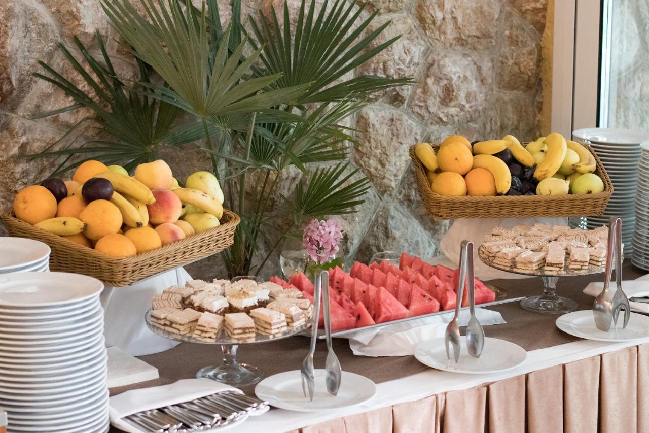 Hotel Aura Ohrid Esterno foto
